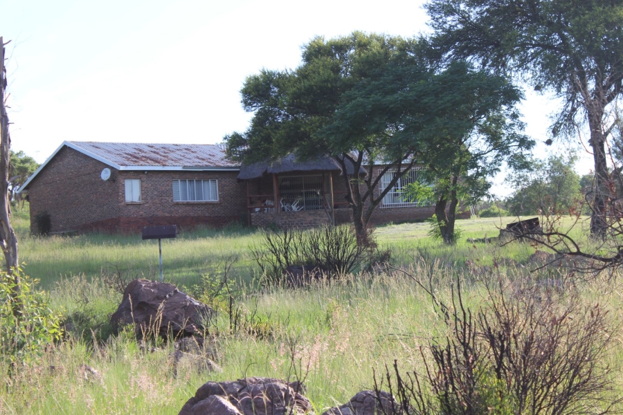 5 Bedroom Property for Sale in Deneysville Free State